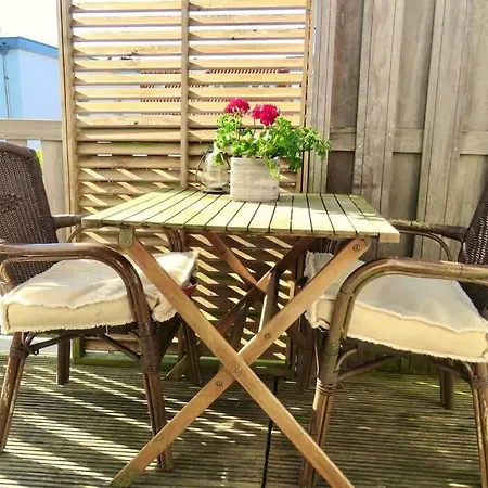 Beachtime Close To The Beach, Centre *